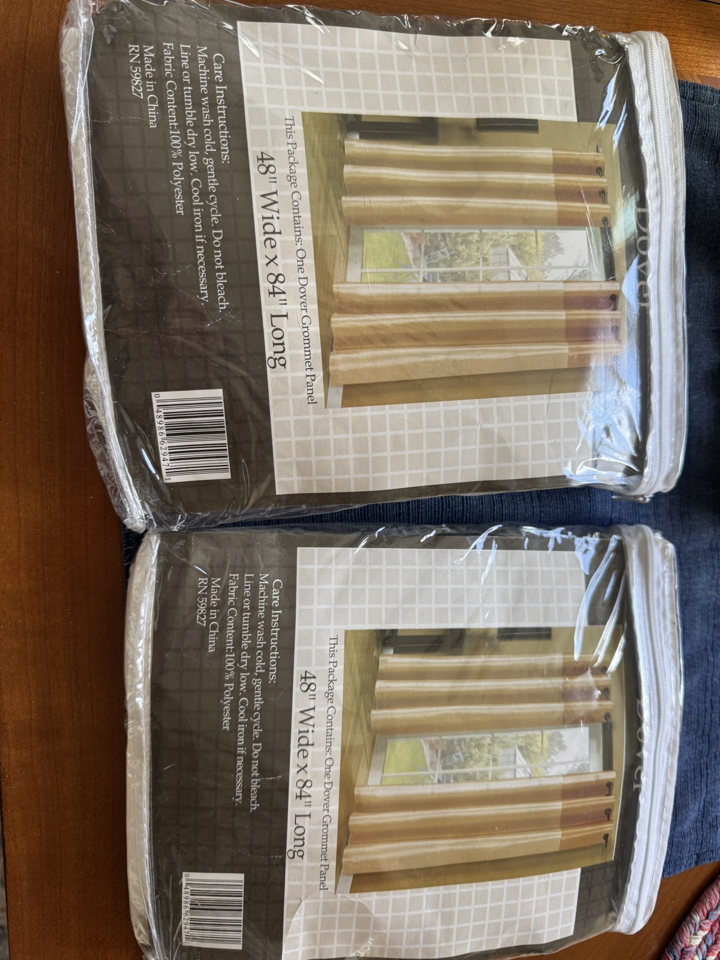 Curtain Set