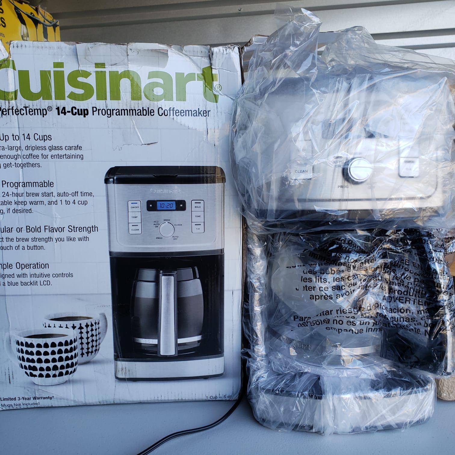 Cuisinart PerfecTemp 14-cup programmable coffee maker