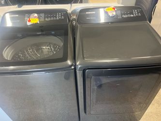 Sansumg washer and dryer set