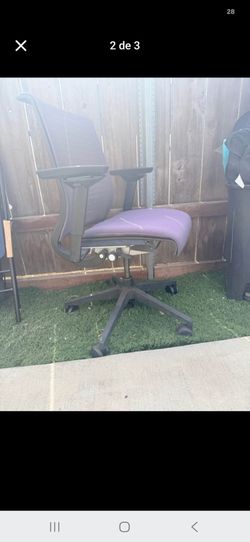 Mesh Back Office Chair with Wheels steelcase think v2