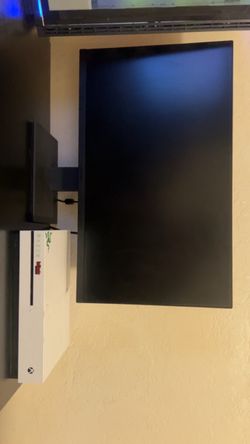 Xbox one s + Monitor + Controller & cables