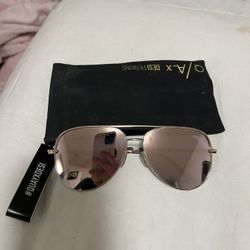 Quay Desi Sunglasses 