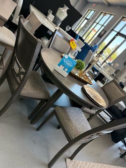 🪑 DINING SET SALE! 🪑