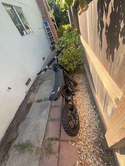 Black Dirt Bike Mini Pit Bike