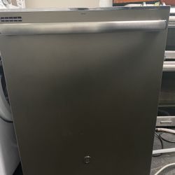 Dishwasher $175