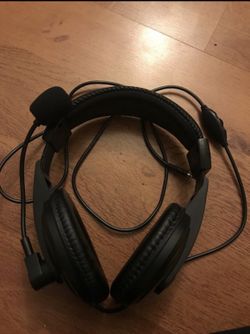 Gaming headphones