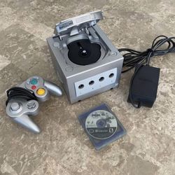 Game Cube Console 