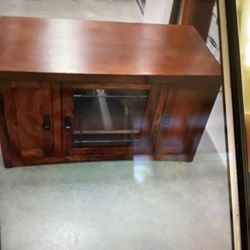 Tv Stand with Free Vizio Tv Like New