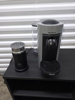 Nespresso Vertuo Plus Coffee and Espresso Maker by De'Longhi, Grey with Aeroccino Milk Frother