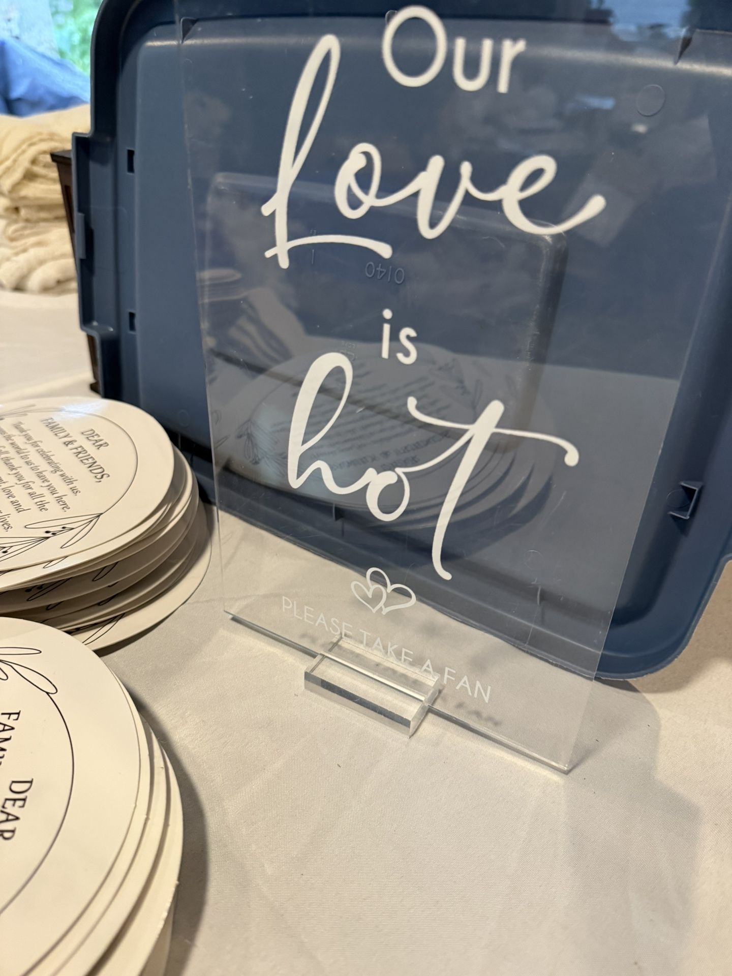 Wedding Fans (39) and Sign