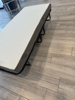 Folding Bed With Mattress 