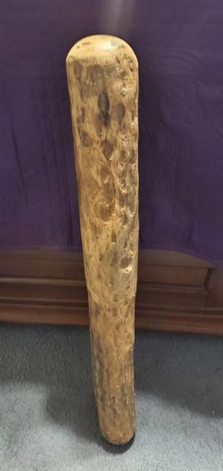 Rainstick 1.5 ft high. Make it rain!
