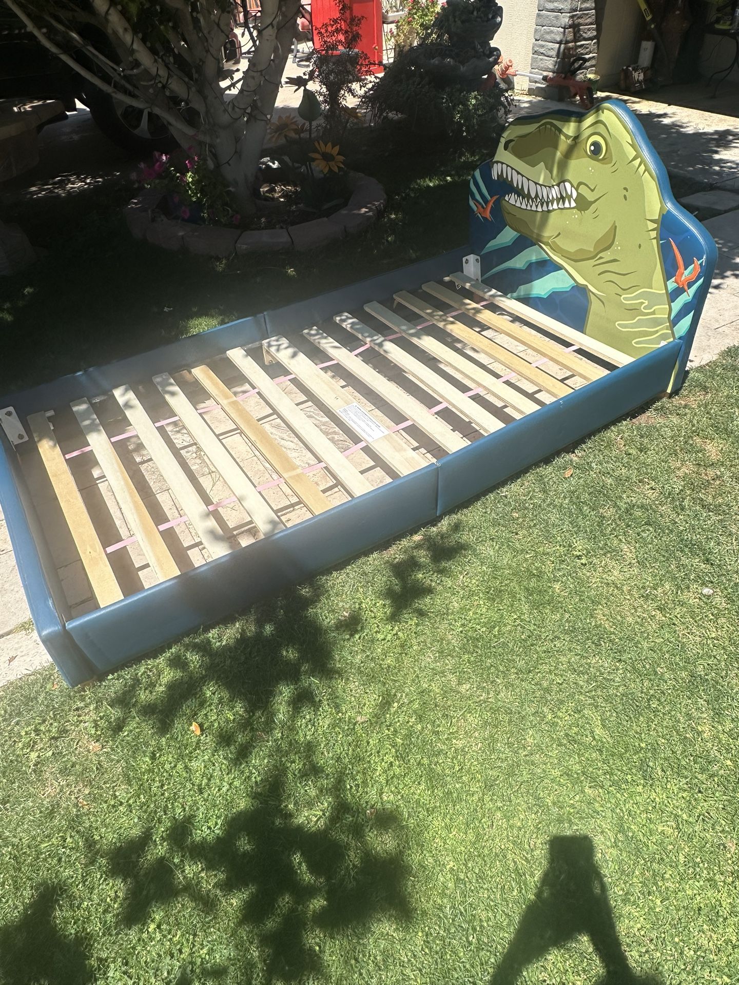 Twin Bed