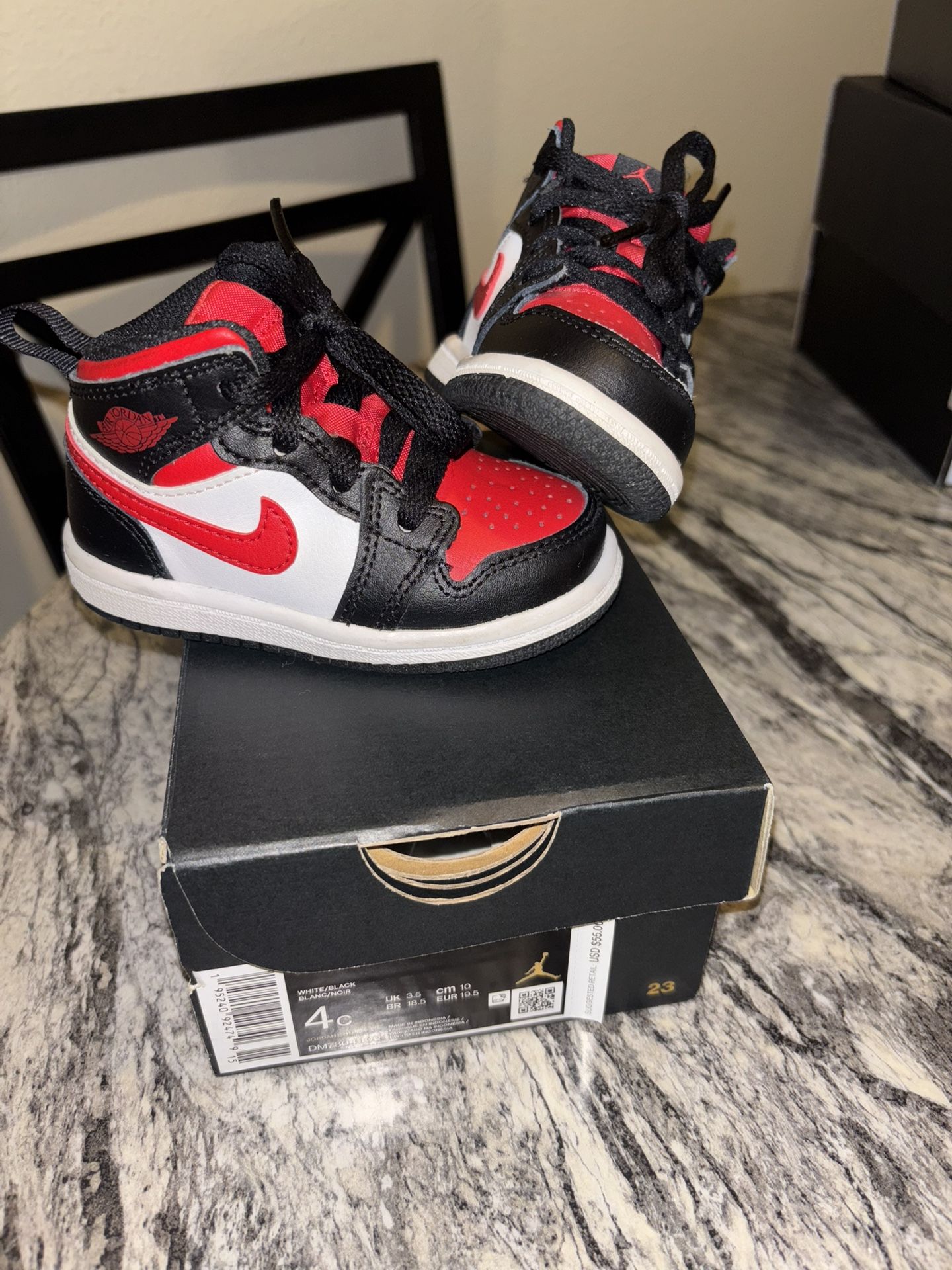 baby Jordan 1s