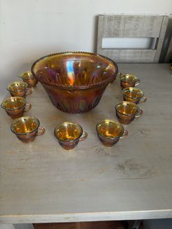  vintage carnival glass punch bowl set