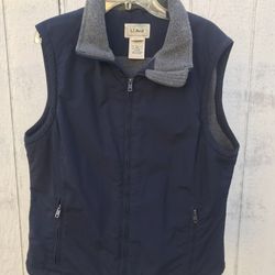 LL Bean Vest Women size M