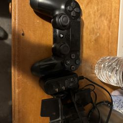 PS4 Controllers 