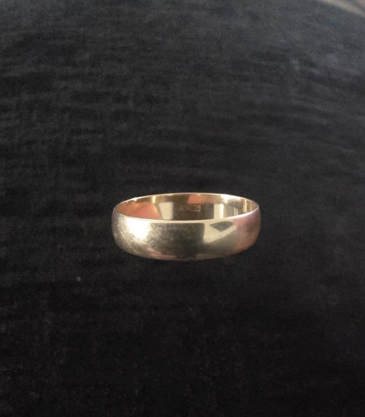 Gold Ring 