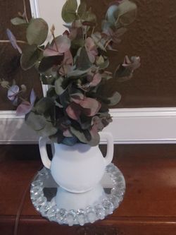 BRAND NEW NEVER USED White Clay Double-Handled Vase