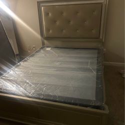 Queen size Bed frame 