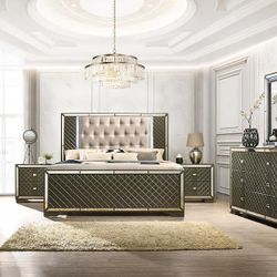 Brand New Queen Size Bedroom Set$1699.financing Available No Credit Needed 