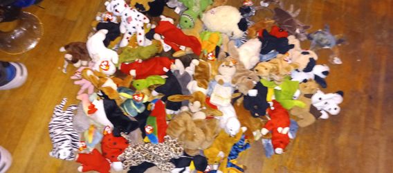 90+ original TY BEANIES most all with tags excellent condition