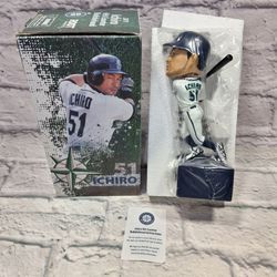 Ichiro bobblehead