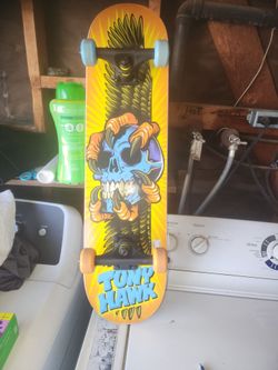 Tony hawk signature series skateboard