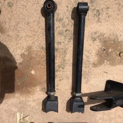 Jeep Parts Adjustable rear drag links. Center link Drop Mount And Bar 