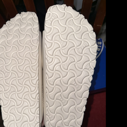 Birkenstock Arizona Big Buckle EVA Sandals – Women’s Size 7 (Brand New)