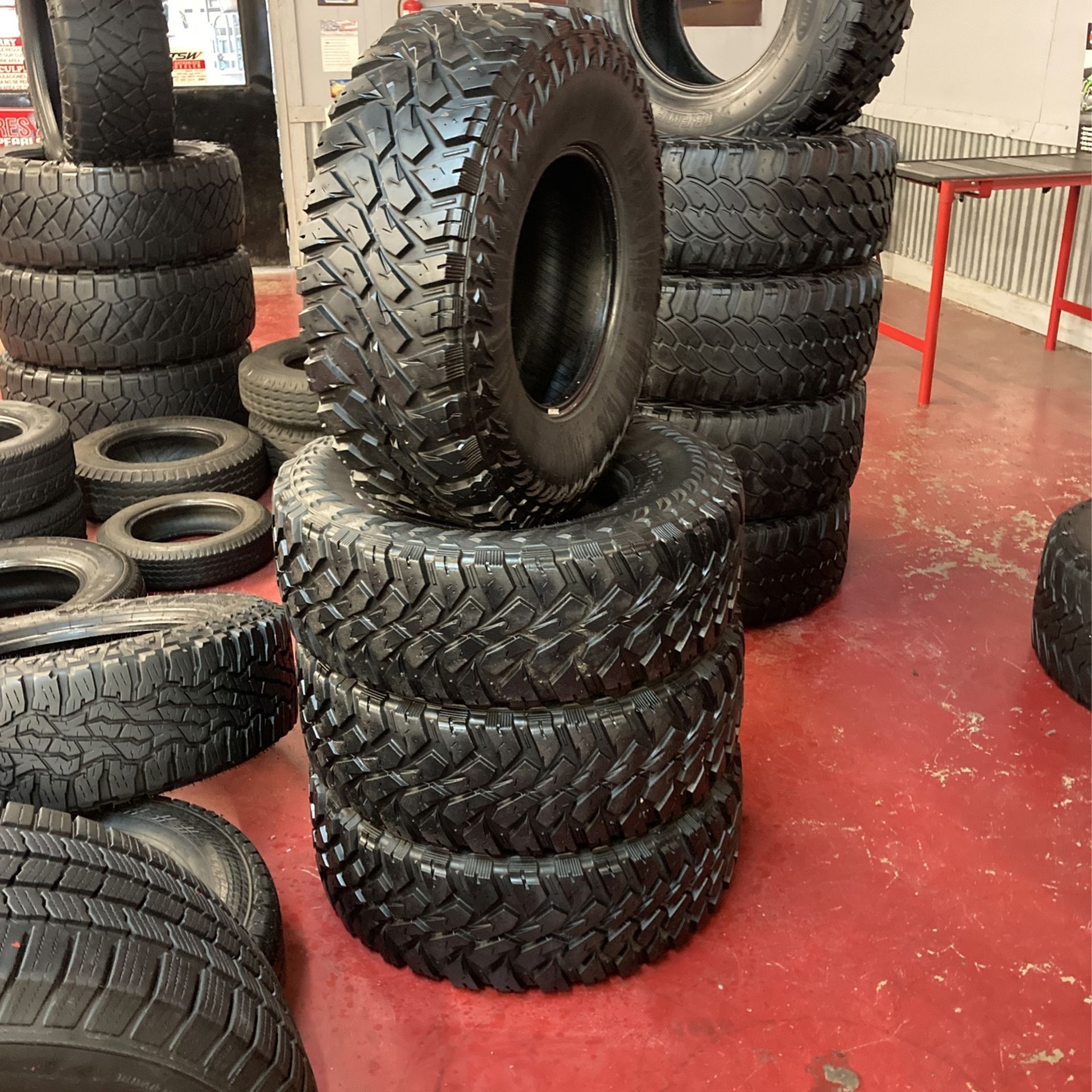 32x11.50R15 Maxxis Mudder Buckshot 2