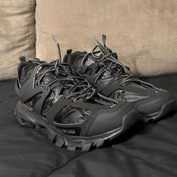 Balenciaga Tracks NON Led