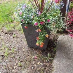 Lg Outdoor Planter