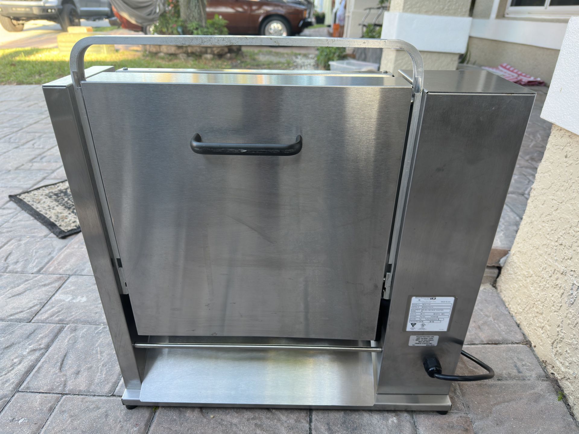 Used Prince Castle Slim Line Contact Bun Toaster for Sale in San An