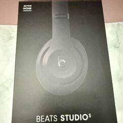 Beats Studio 3 New, Never Used Open Box