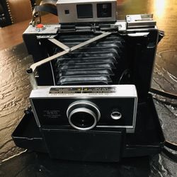 Polaroid camera $75.00 CASH, TEXT FOR PRICES. 