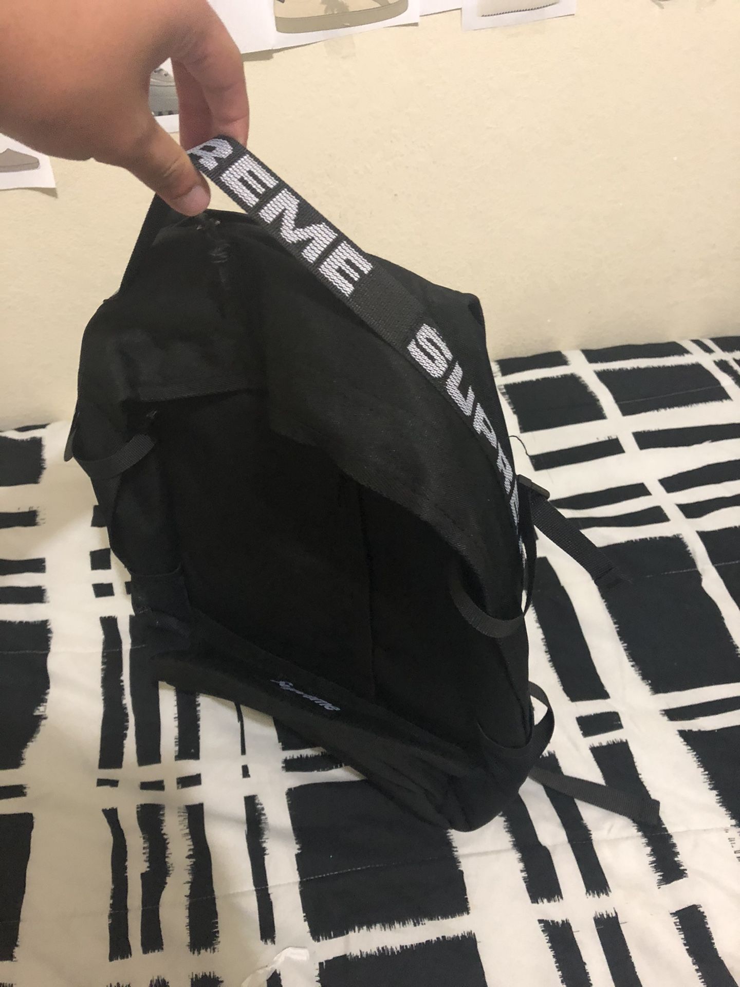 Supreme SS18 BACKPACK BLACK