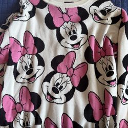 Minnie Size large