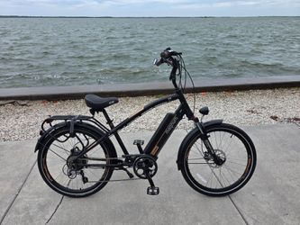 MAGNUM CRUISER ELECTRIC BIKE 50 MILES PER CHARGE