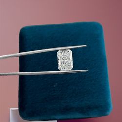 Radiant Shape Lab Grown Certified Diamond 