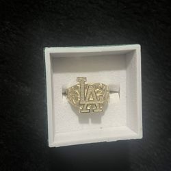 10k Gold La Ring
