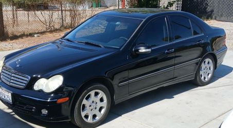 Mercedes Benz C240