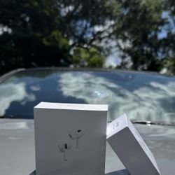 AirPods Pro 2s