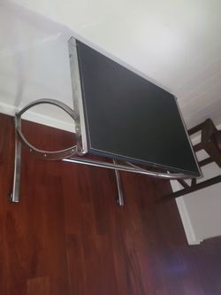Computer desk