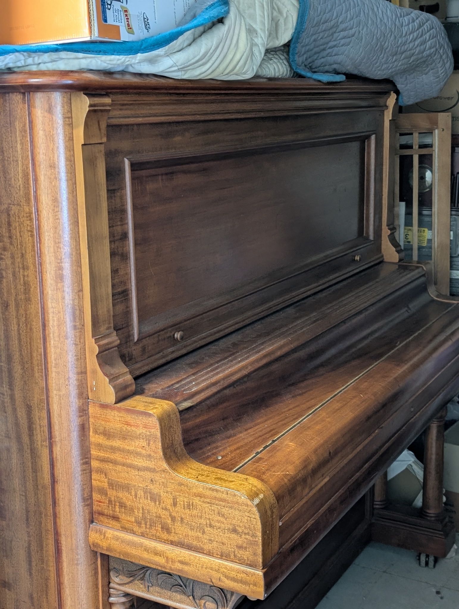 Stand Up Piano
