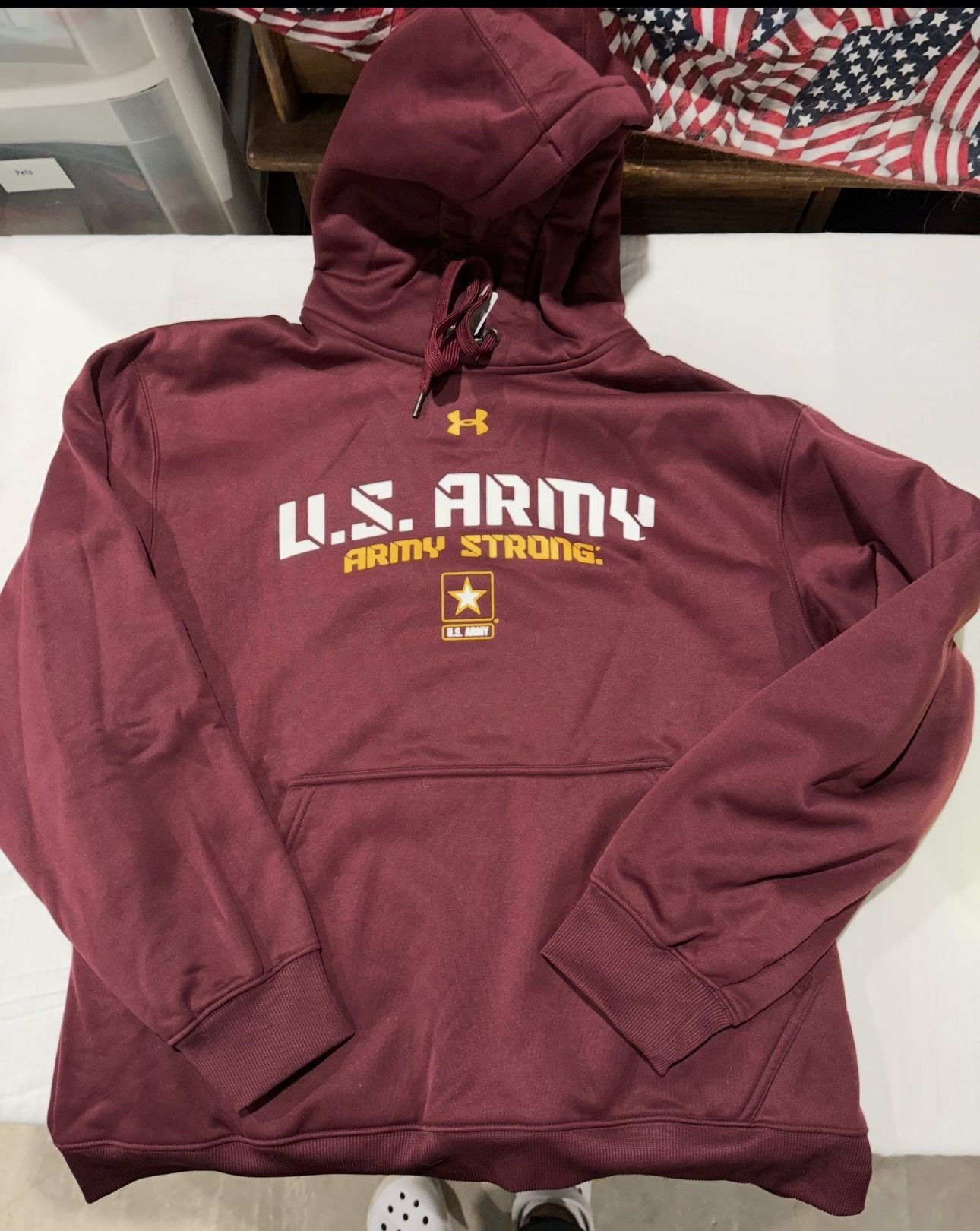 Under Armour US Army Hoodie Size L
