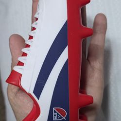 Plastic Soccer Shoe