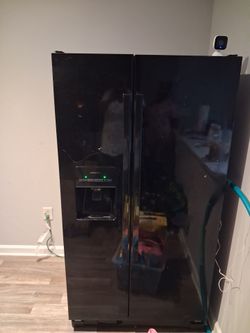AMANA refrigerator/freezer