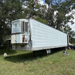 53’ Semi Trailer Reefer