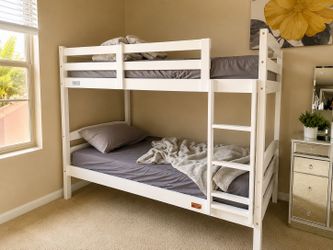 White Twin-over-Twin Bunk Bed – Great Condition! 🤍